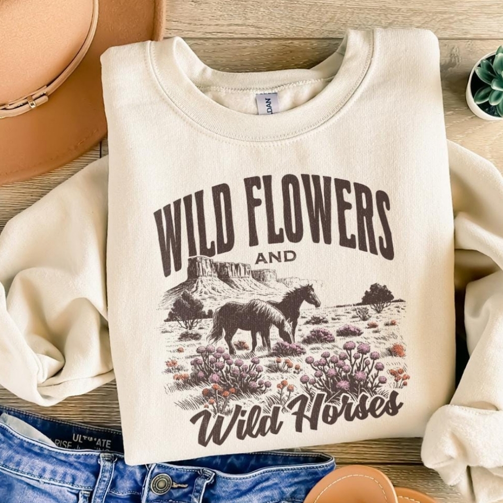 Wild Flowers and Wild Horses Lainey Wilson Western Graphic Crewneck Sweatshirt